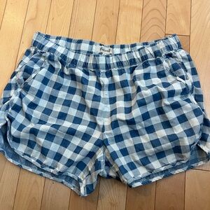Madewell white and blue plaid elastic waist shorts.